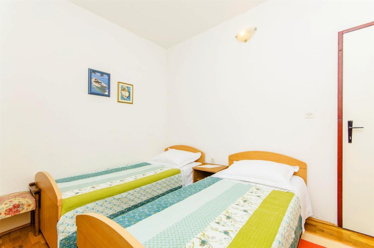 Apartments Dragica Slatine Exterior foto